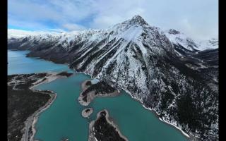 極致獨(dú)特的絕美冰川，絕世秘境薩普神山。