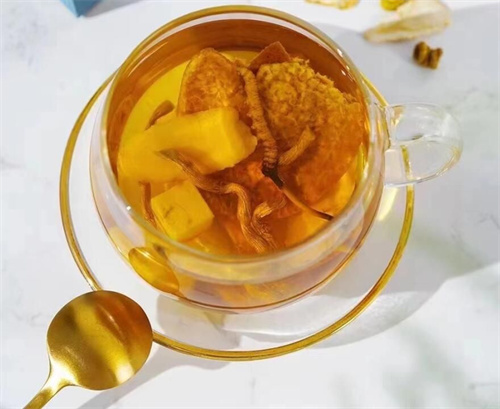 冬蟲夏草營養(yǎng)酒的制作方法 冬蟲夏草怎么泡酒？